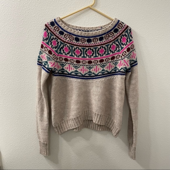American Eagle Outfitters Sweaters - American eagle knit sweater tan pink small